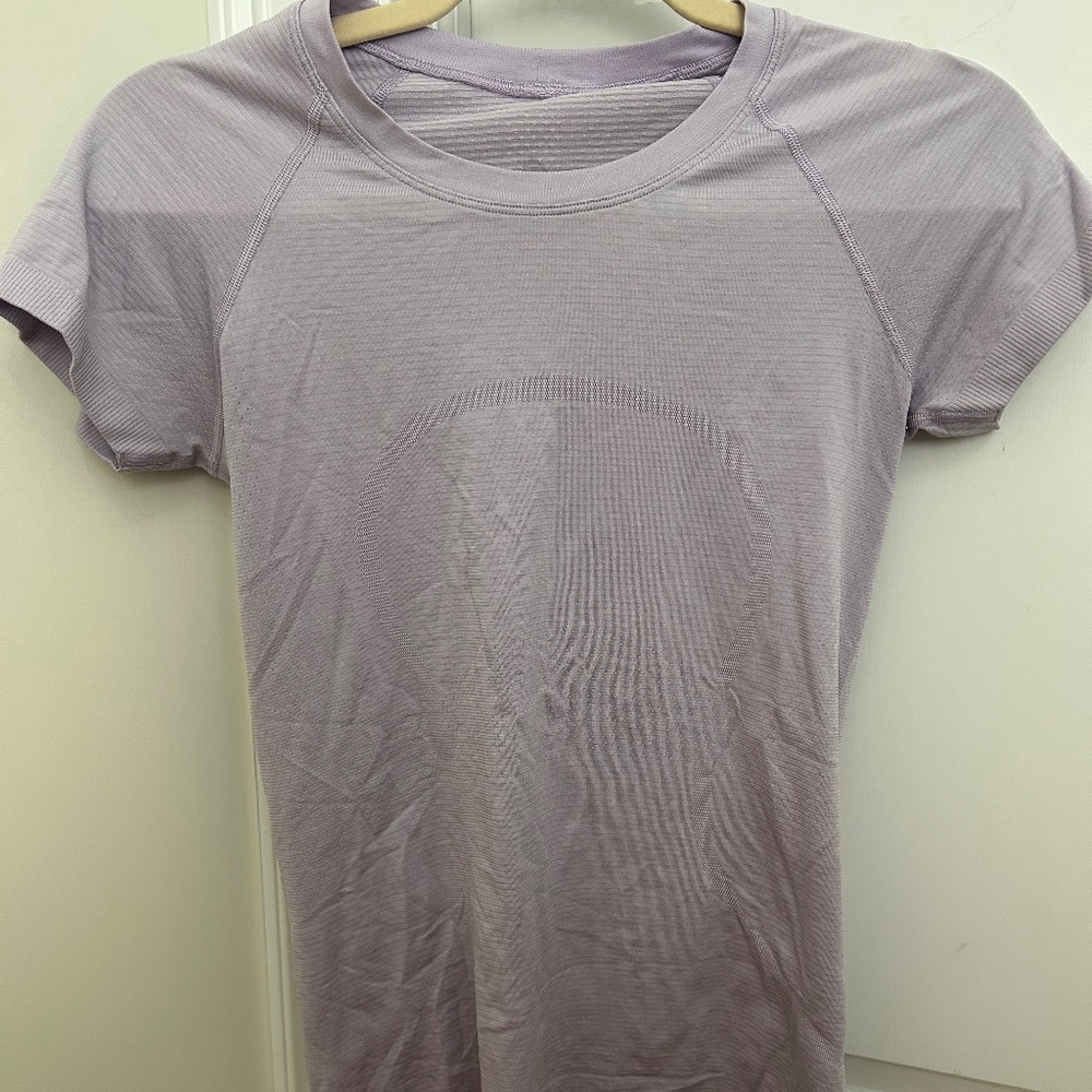 Lululemon Swiftly Tech Short Sleeve 2.0
